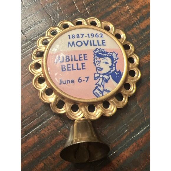 Vintage Pinback Button Bell 1962 Jubilee Belle Mobile June 6-7 - Picture 2 of 3